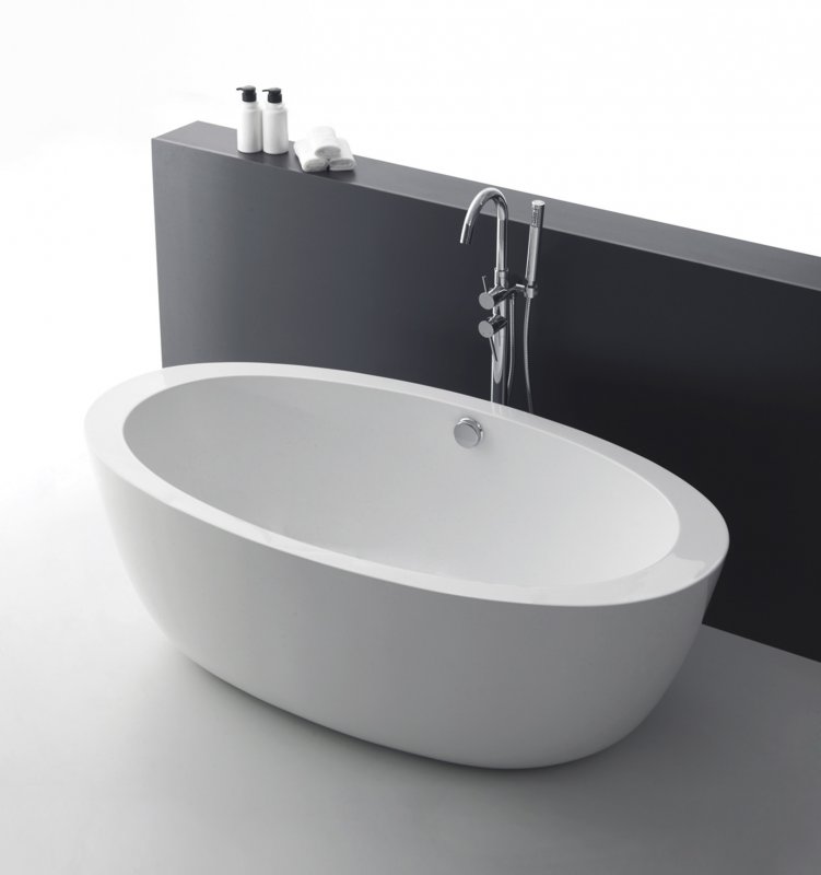 

Акриловая ванна BelBagno 1700x900x600 BB67-1700
