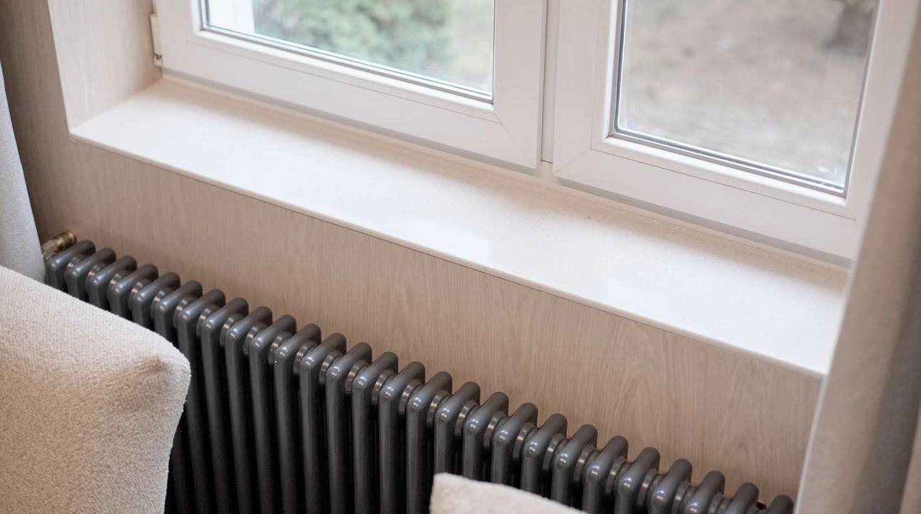 Стальной трубчатый радиатор КЗТО Bataria 2-500 / 27 секций с боковым подключением цвет Черный