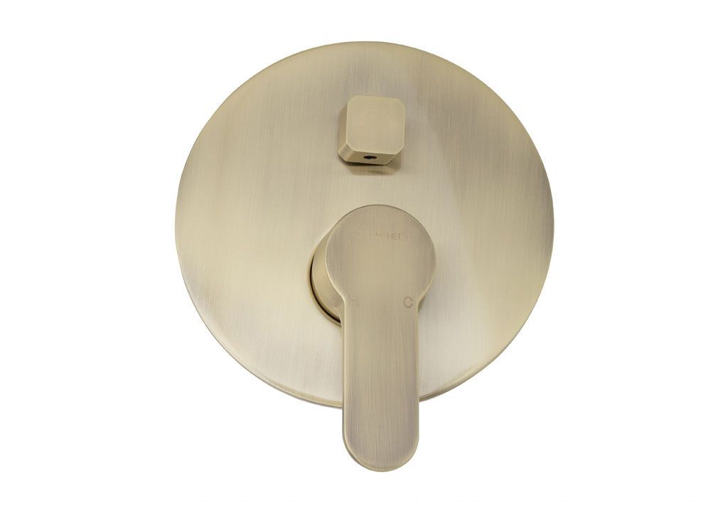

Встраиваемый смеситель для ванны с душем Aquanet Classic ARF5042-K(B) 00202258