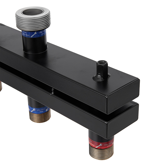 Hoobs Стальной коллектор 5 выходов, накидные гайки (латунь), в комплекте с теплоизоляцией и креплением, длина 1300мм