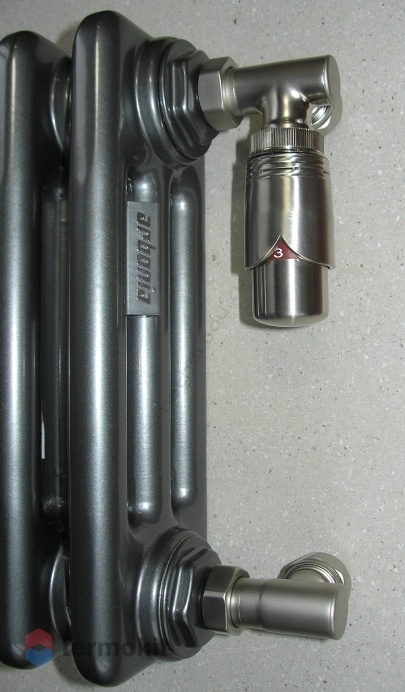 Стальной трубчатый радиатор Arbonia 3037/24 секции с боковой подводкой 3/4 цвет Антрацит