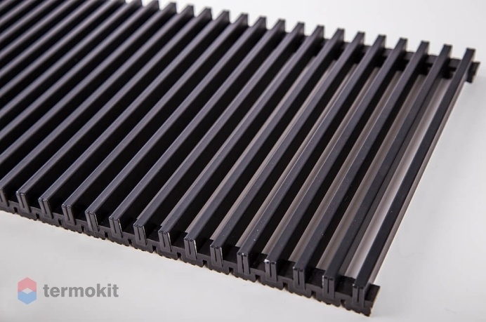 Декоративная решетка Techno серия Elite 420x3400/Ч Черная
